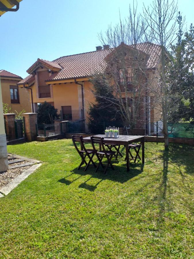 Chalet Playa Del Sable Hinojedo المظهر الخارجي الصورة